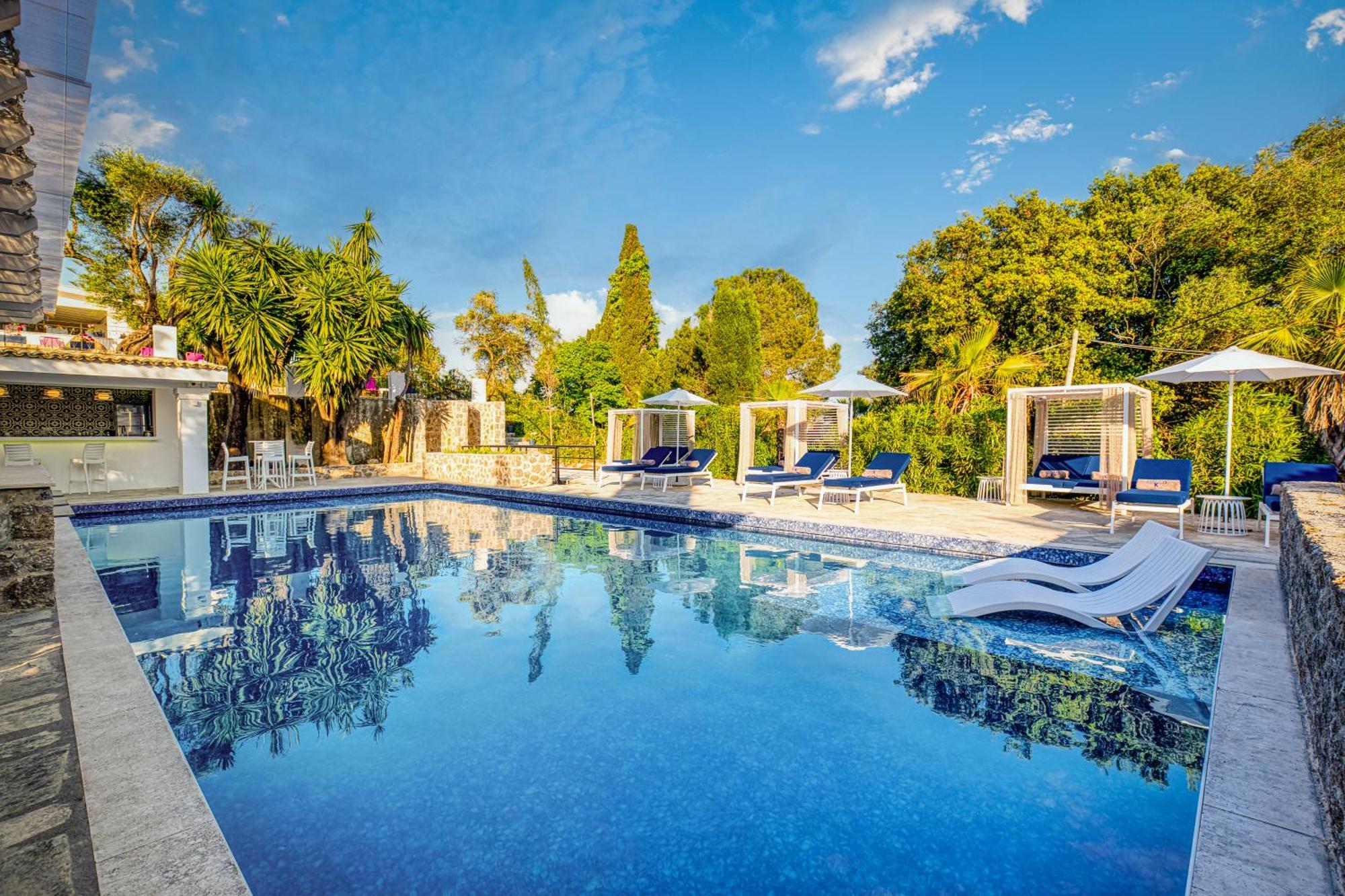 K, Boutique Kommeno (Corfu)