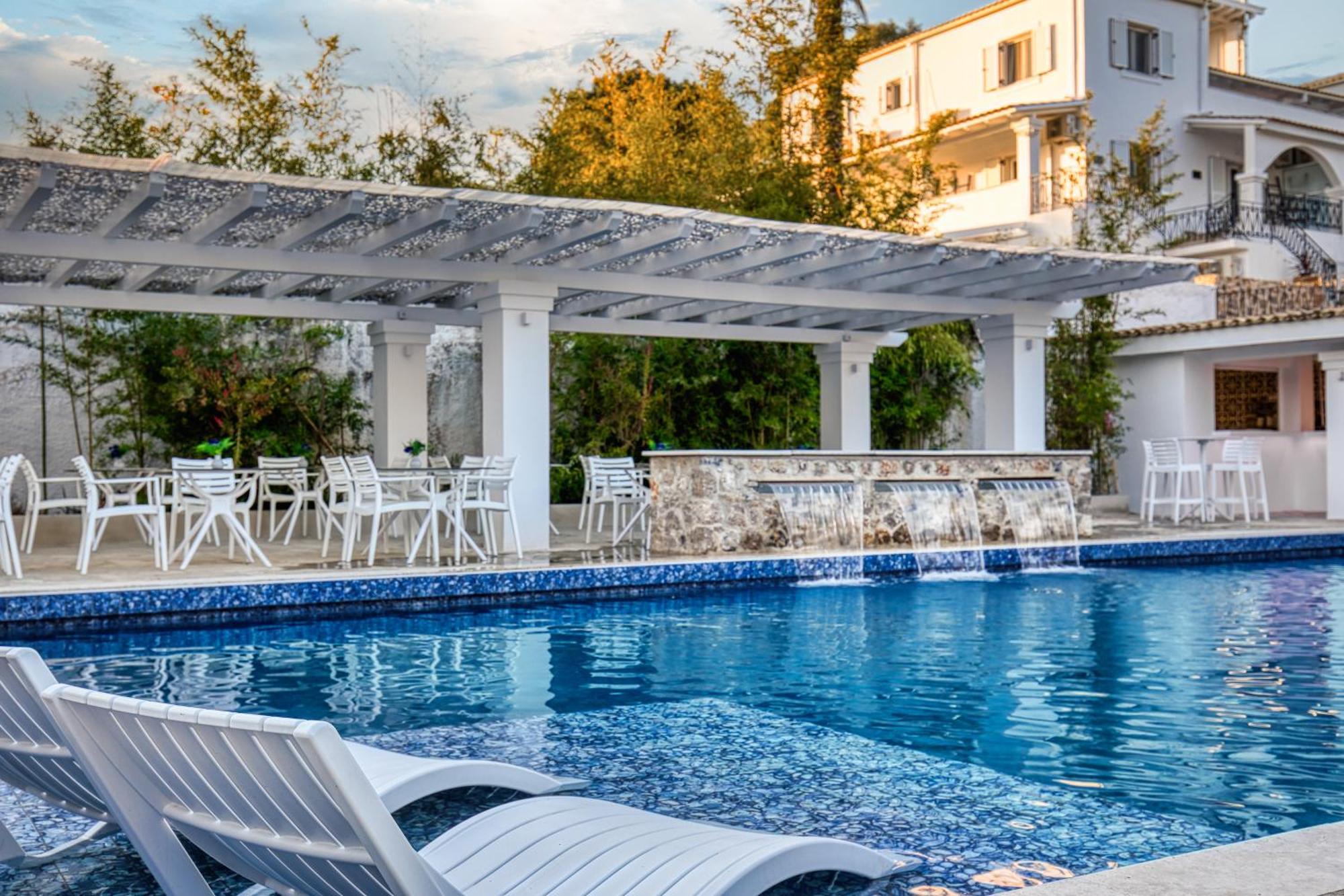 K, Boutique Kommeno (Corfu)